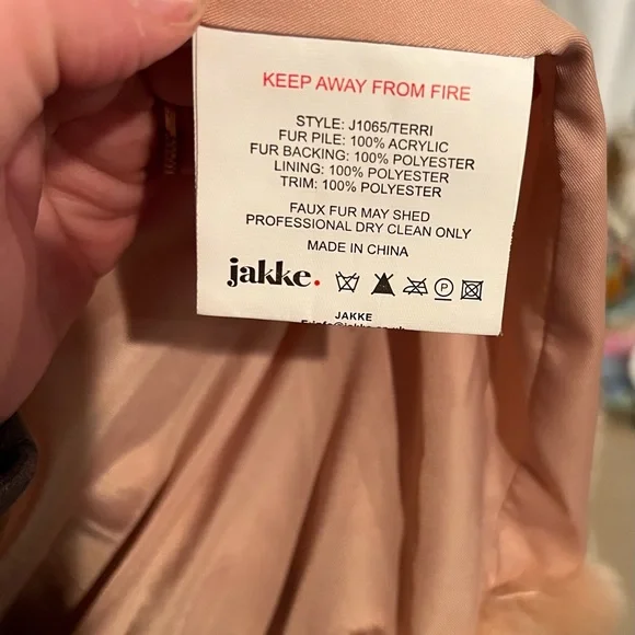 JAKKE Blush Pink Faux Fur Coat 🩷 - Picture 4 of 6